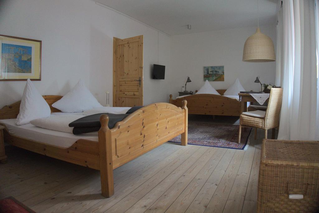 Hotel Garni Altes Winzerhaus Moselschaenke 코베른곤도르프 객실 사진