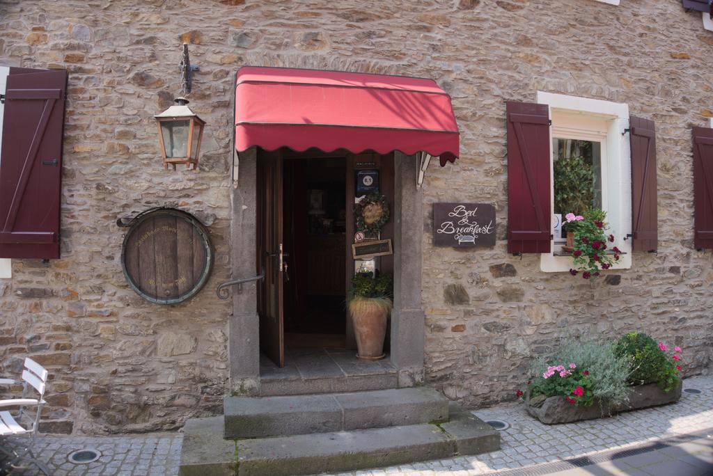 Hotel Garni Altes Winzerhaus Moselschaenke 코베른곤도르프 외부 사진