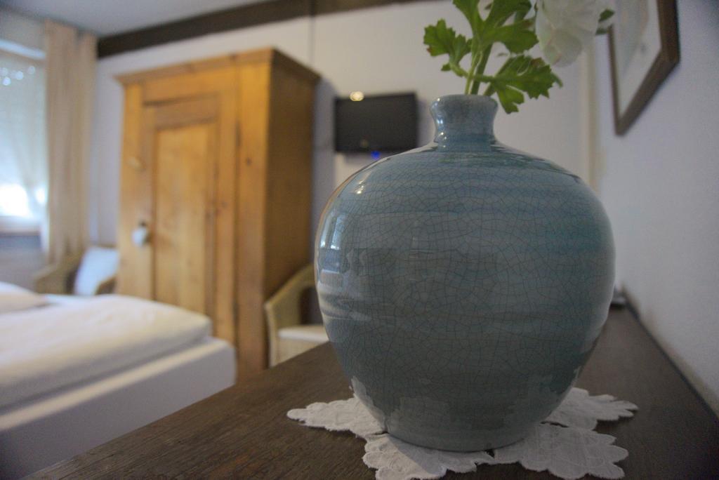 Hotel Garni Altes Winzerhaus Moselschaenke 코베른곤도르프 외부 사진